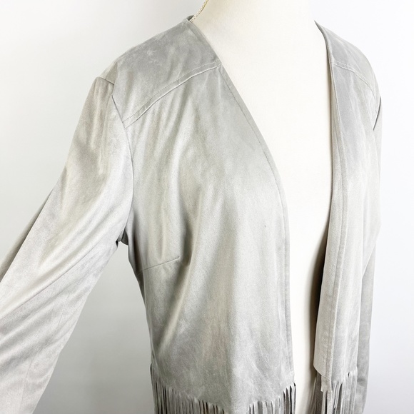 Chicos Gray Faux Vegan Suede Fringe Jacket Open Front Western Boho Sz 2 = Large - Picture 6 of 9
